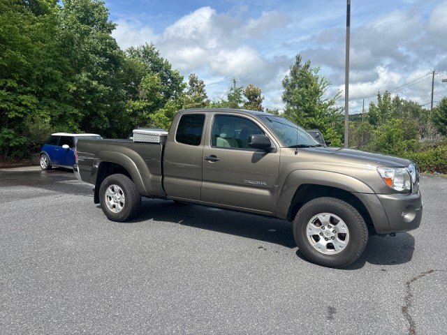 Used 2009 Toyota Tacoma PreRunner