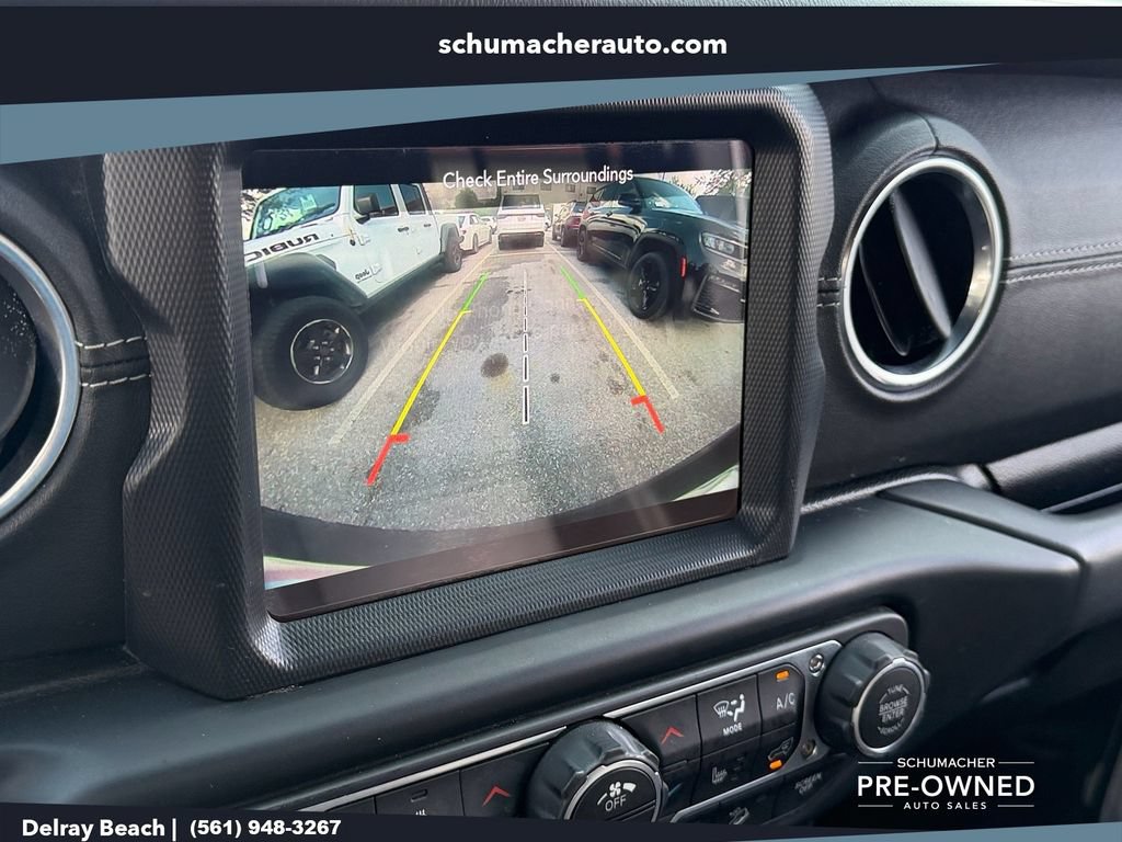 Used 2019 Jeep Wrangler Unlimited Sahara AWD/4WD image 20