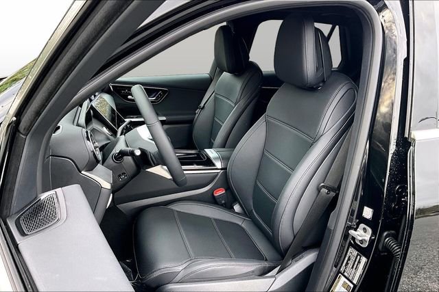 Certified 2026 Mercedes-Benz GLC 300 4MATIC image 11