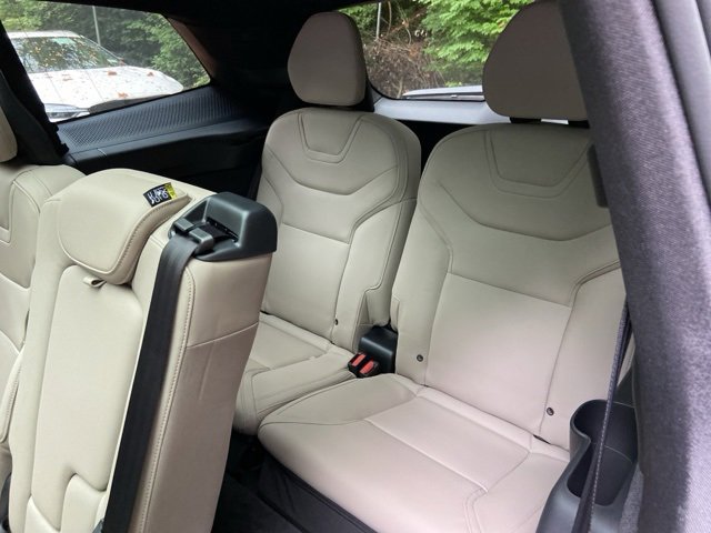 New 2025 Volvo EX90 Ultra image 16