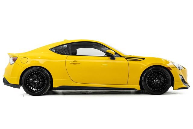 Used 2015 Scion FR-S Release Series 1.0 image 5