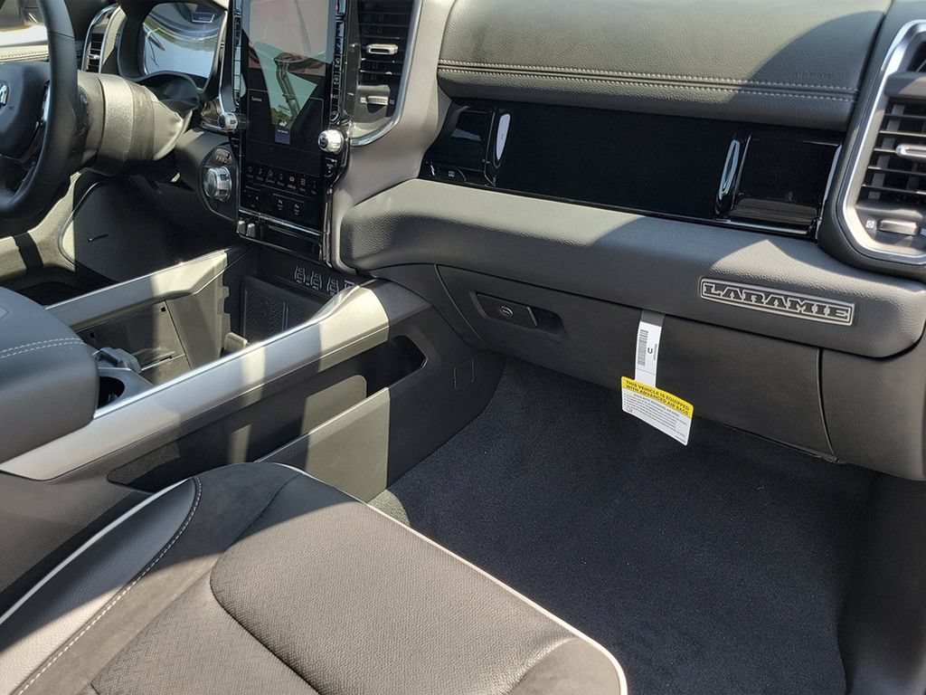 New 2026 RAM 1500 Laramie w/ Night Edition AWD/4WD image 37
