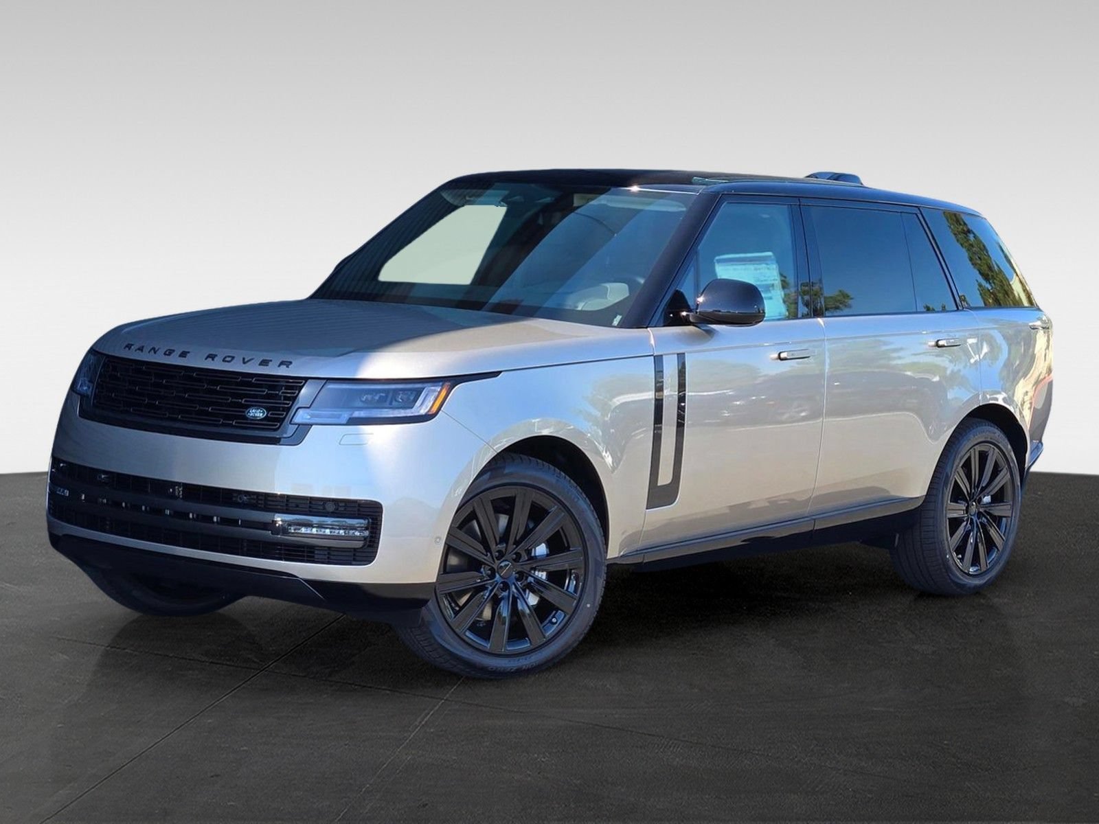 New 2026 Land Rover Range Rover Long Wheelbase SE