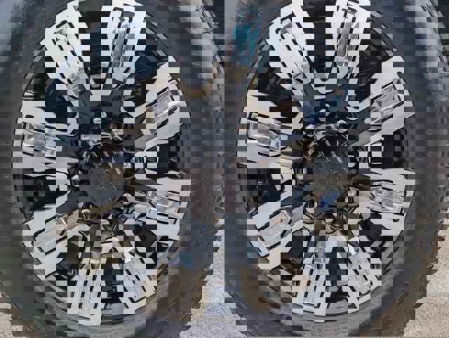 Certified 2024 GMC Sierra 2500 Denali w/ Denali Reserve Package image 6