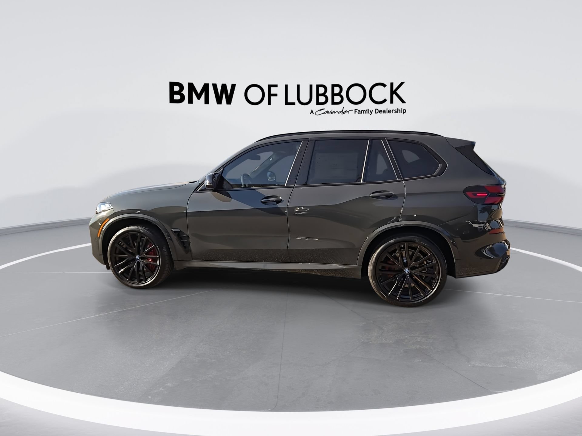 New 2026 BMW X5 M60i w/ Executive Package AWD/4WD image 6