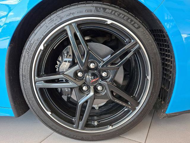 Used 2022 Chevrolet Corvette Stingray Premium Conv w/ 3LT image 8