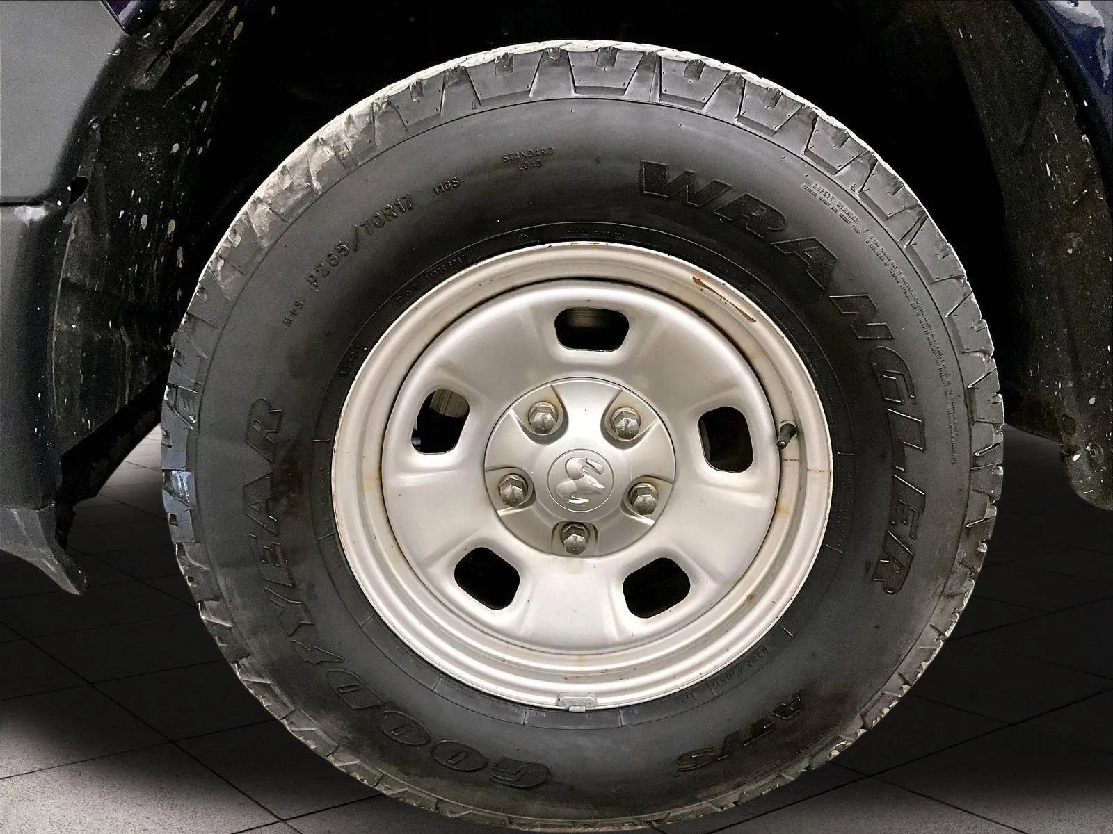 Used 2017 RAM 1500 Tradesman w/ Power & Remote Entry Group image 9