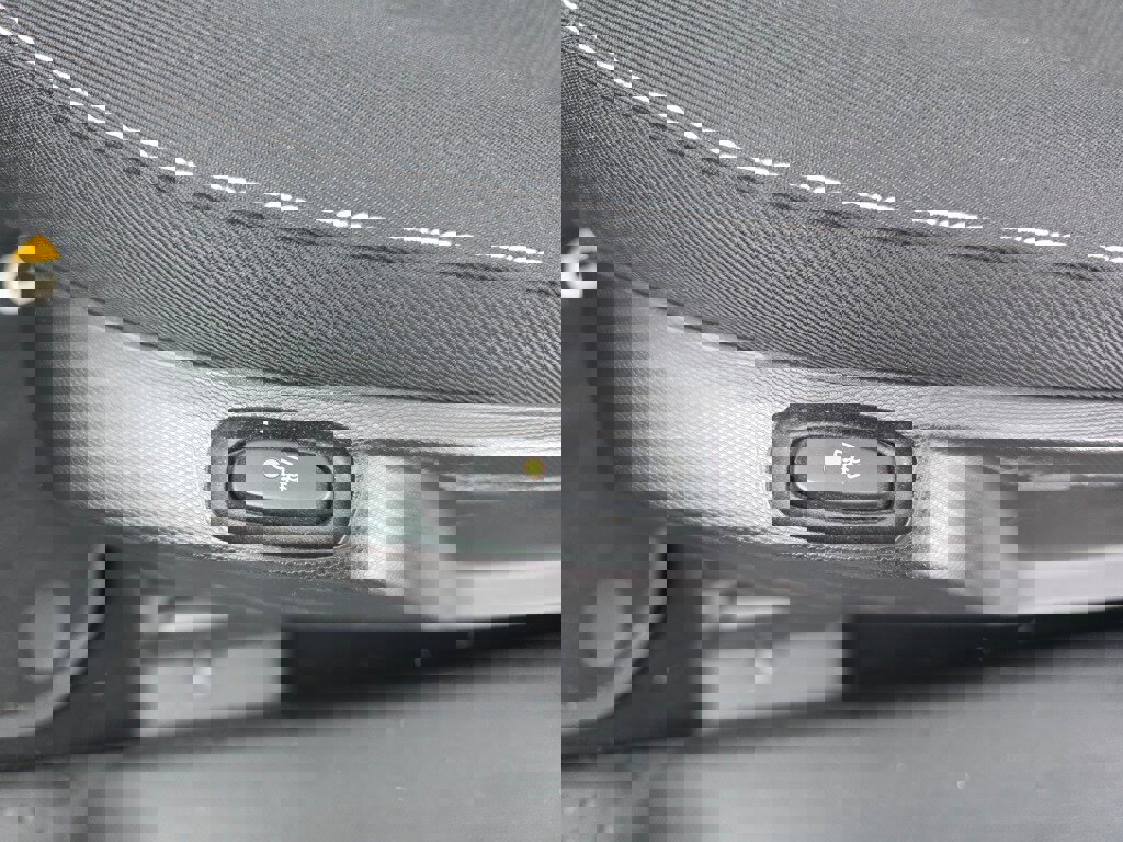 Used 2018 smart fortwo electric drive image 18