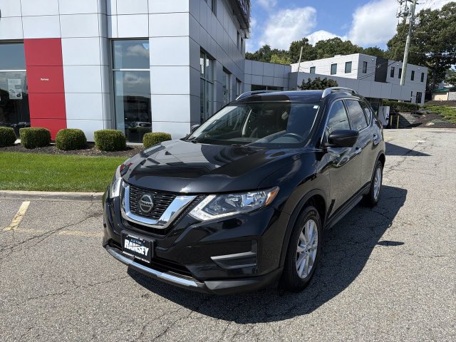 Certified 2018 Nissan Rogue SV w/ Sun & Sound Touring Package AWD/4WD image 4