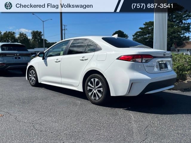Used 2022 Toyota Corolla LE FWD image 6