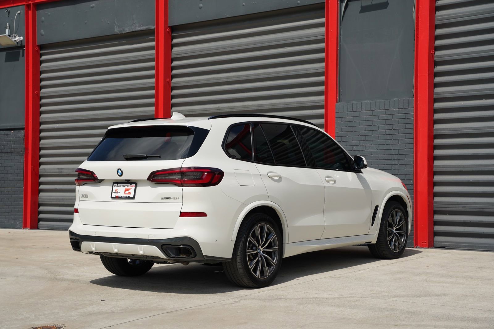 Used 2022 BMW X5 sDrive40i w/ M Sport Package RWD image 10
