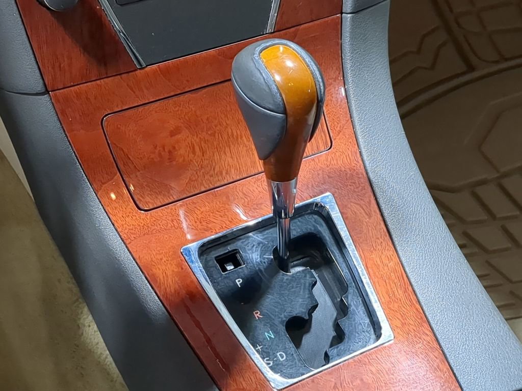 Used 2011 Lexus ES 350 image 36