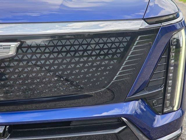 New 2026 Cadillac Vistiq Sport AWD/4WD image 10