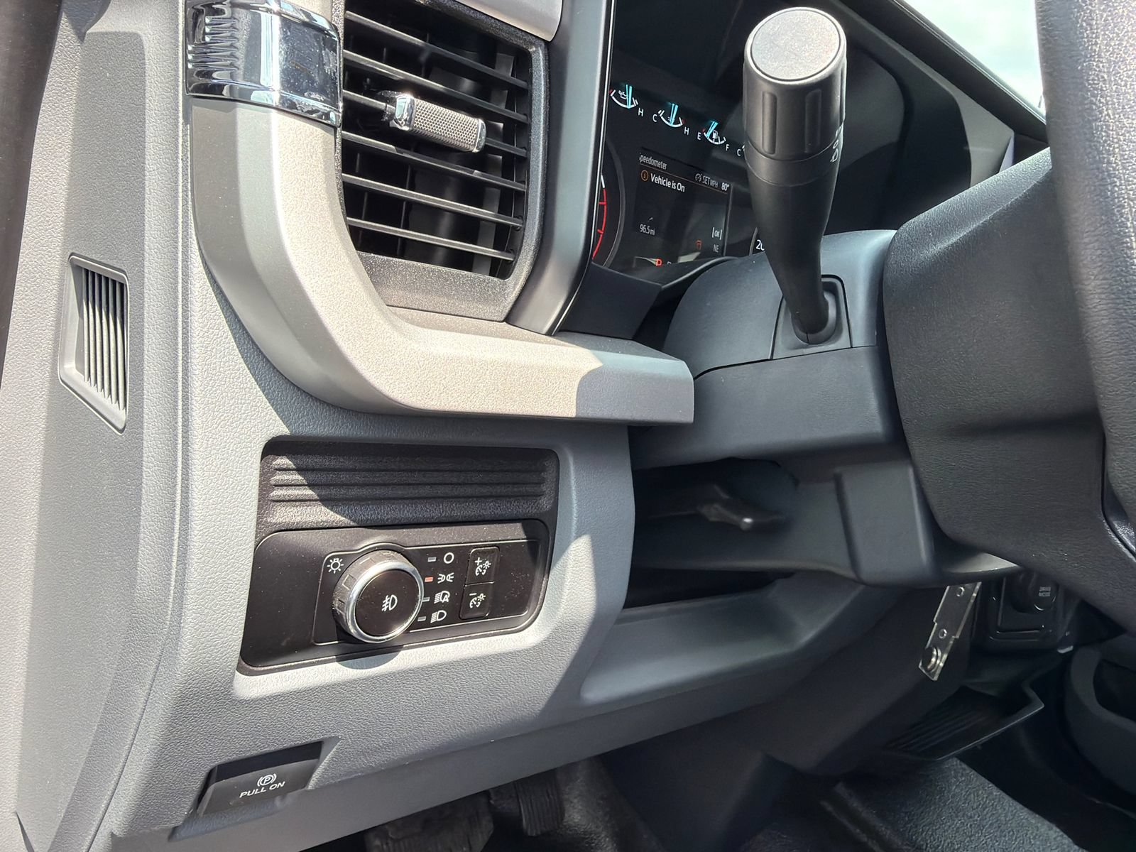 New 2025 Ford F450 XL w/ XL Chrome Package RWD image 30