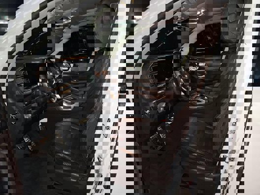 Used 2020 Mercedes-Benz GLS 580 4MATIC image 4