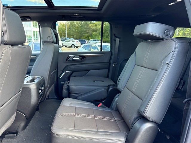 New 2026 Chevrolet Suburban High Country w/ Sun And Tow Package image 7