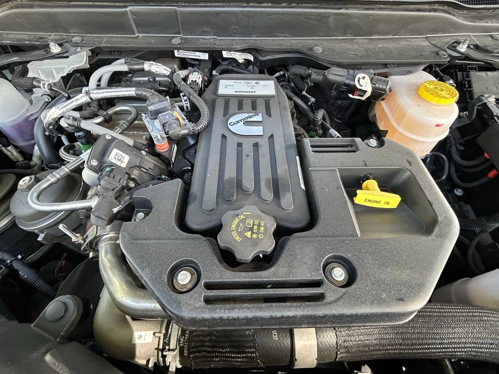 New 2026 RAM 3500 Limited AWD/4WD image 36