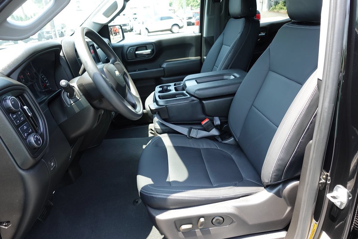 Used 2024 Chevrolet Silverado 1500 Custom AWD/4WD image 19