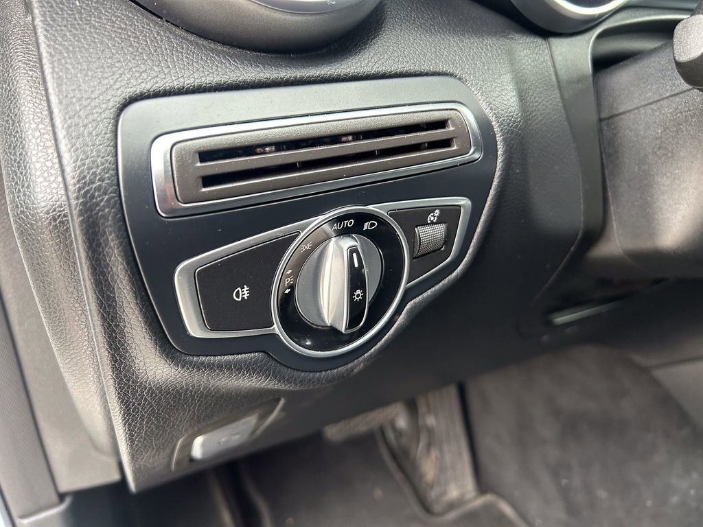 Used 2016 Mercedes-Benz GLC 300 image 12