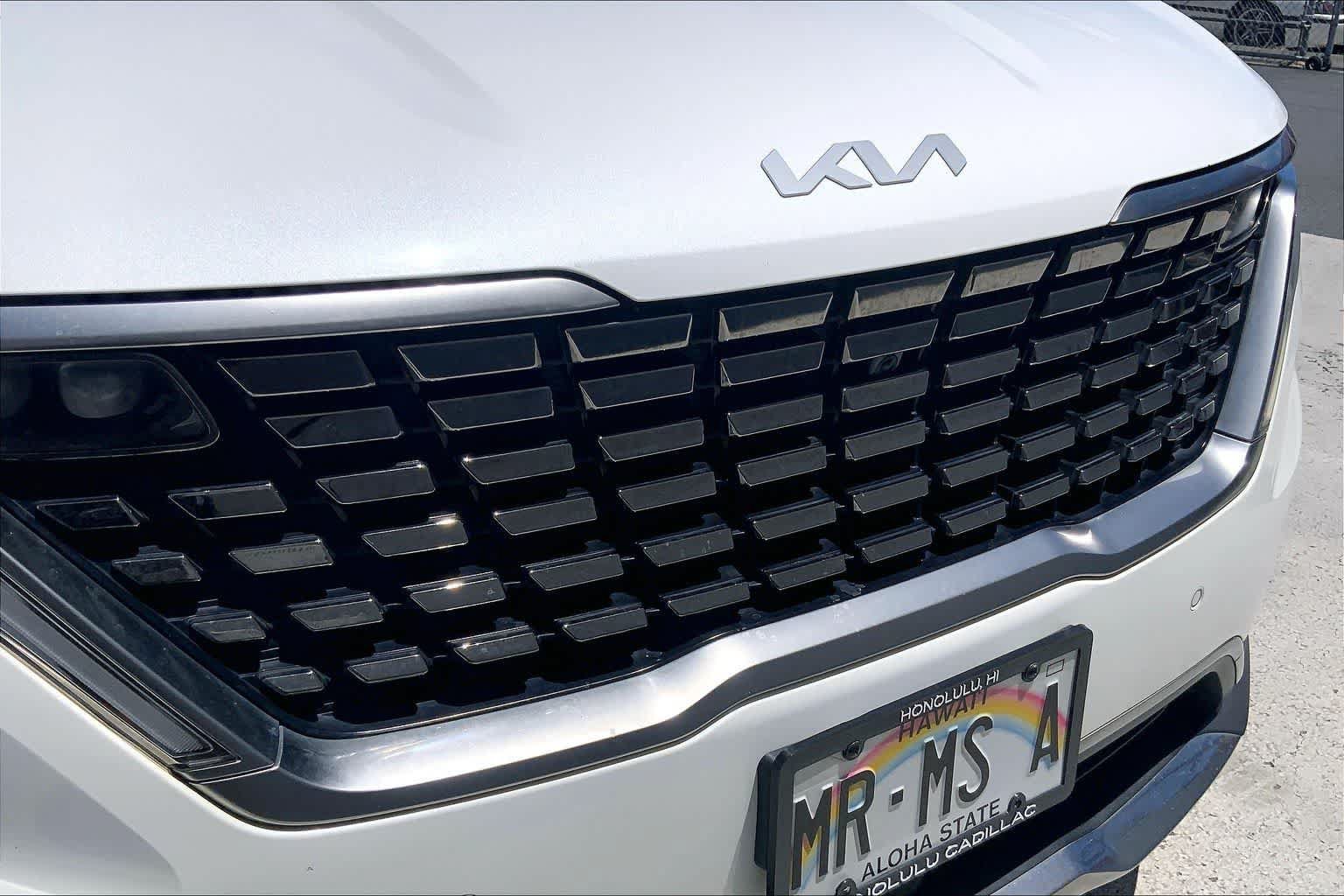 Used 2024 Kia Carnival SX Prestige FWD image 33