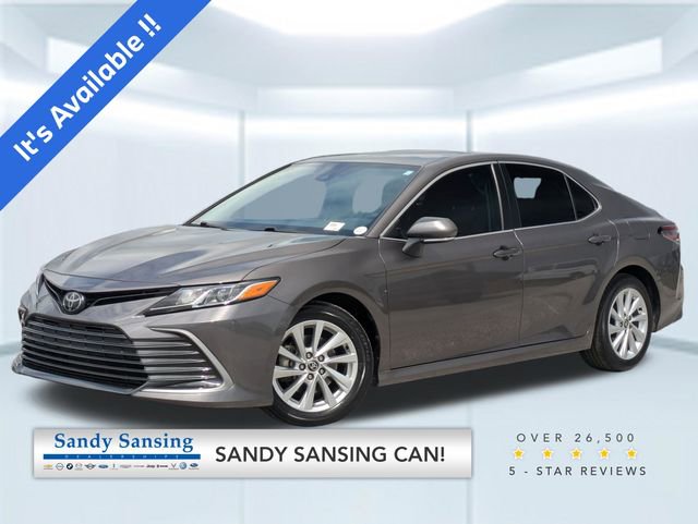 Used 2023 Toyota Camry LE w/ Convenience Package image 1