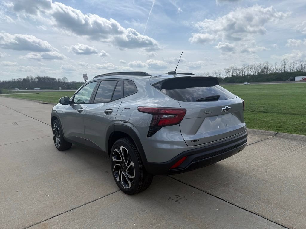 New 2026 Chevrolet Trax RS image 7