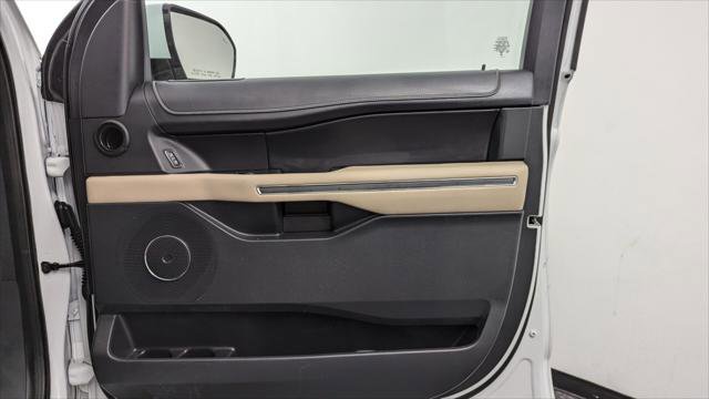 Used 2023 Ford Expedition Max XLT AWD/4WD image 21