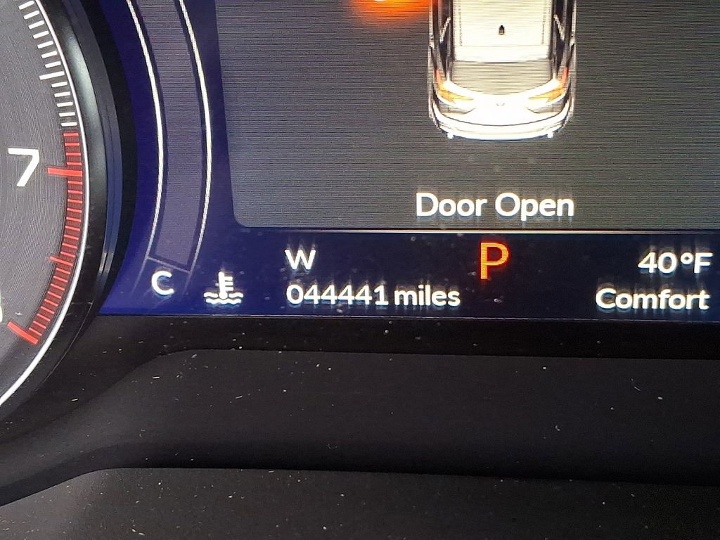 Used 2019 Acura RDX AWD w/ Advance Package image 16