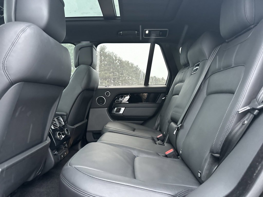 Used 2019 Land Rover Range Rover HSE image 20
