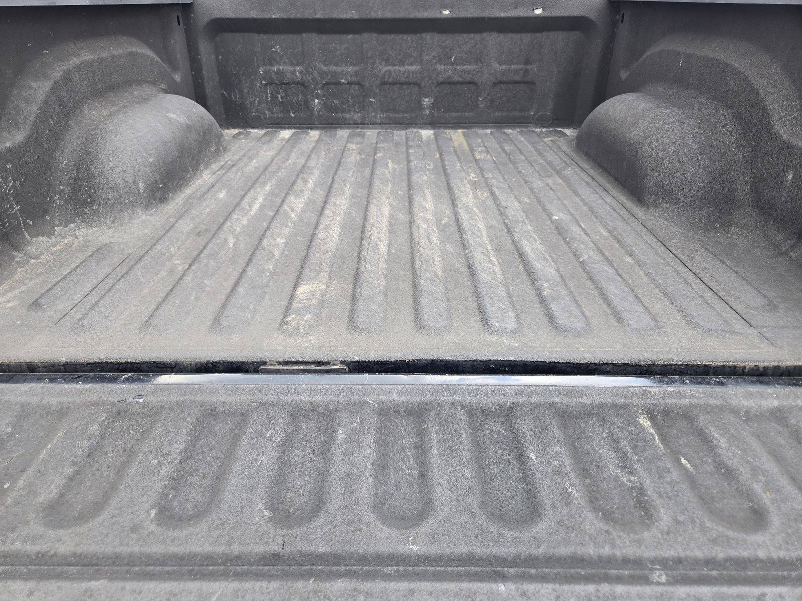 Used 2019 RAM 1500 Tradesman w/ Chrome Appearance Group RWD image 30