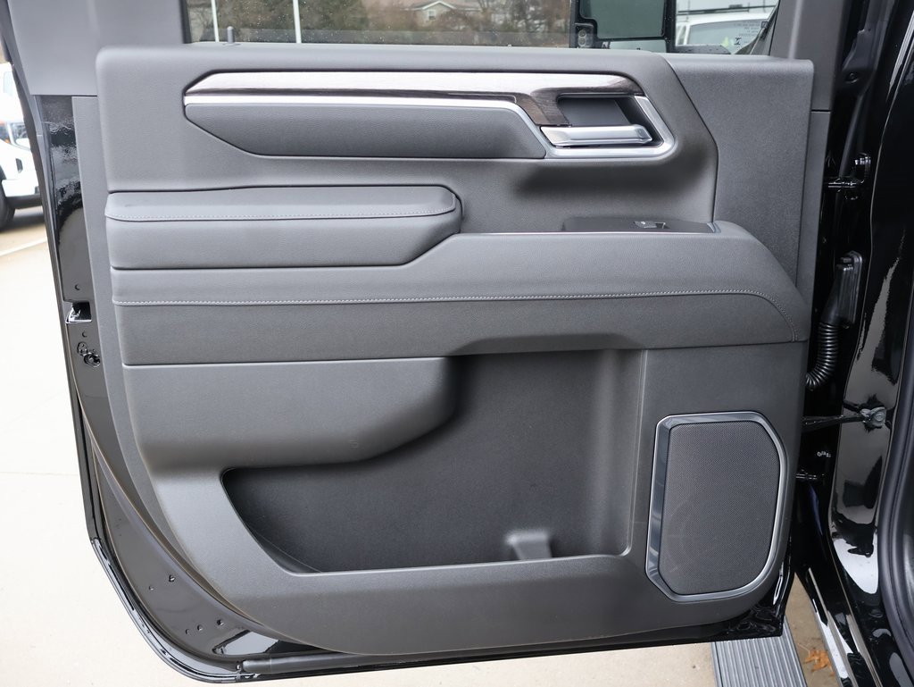 New 2026 Chevrolet Silverado 2500 LTZ w/ LTZ Plus Package image 27