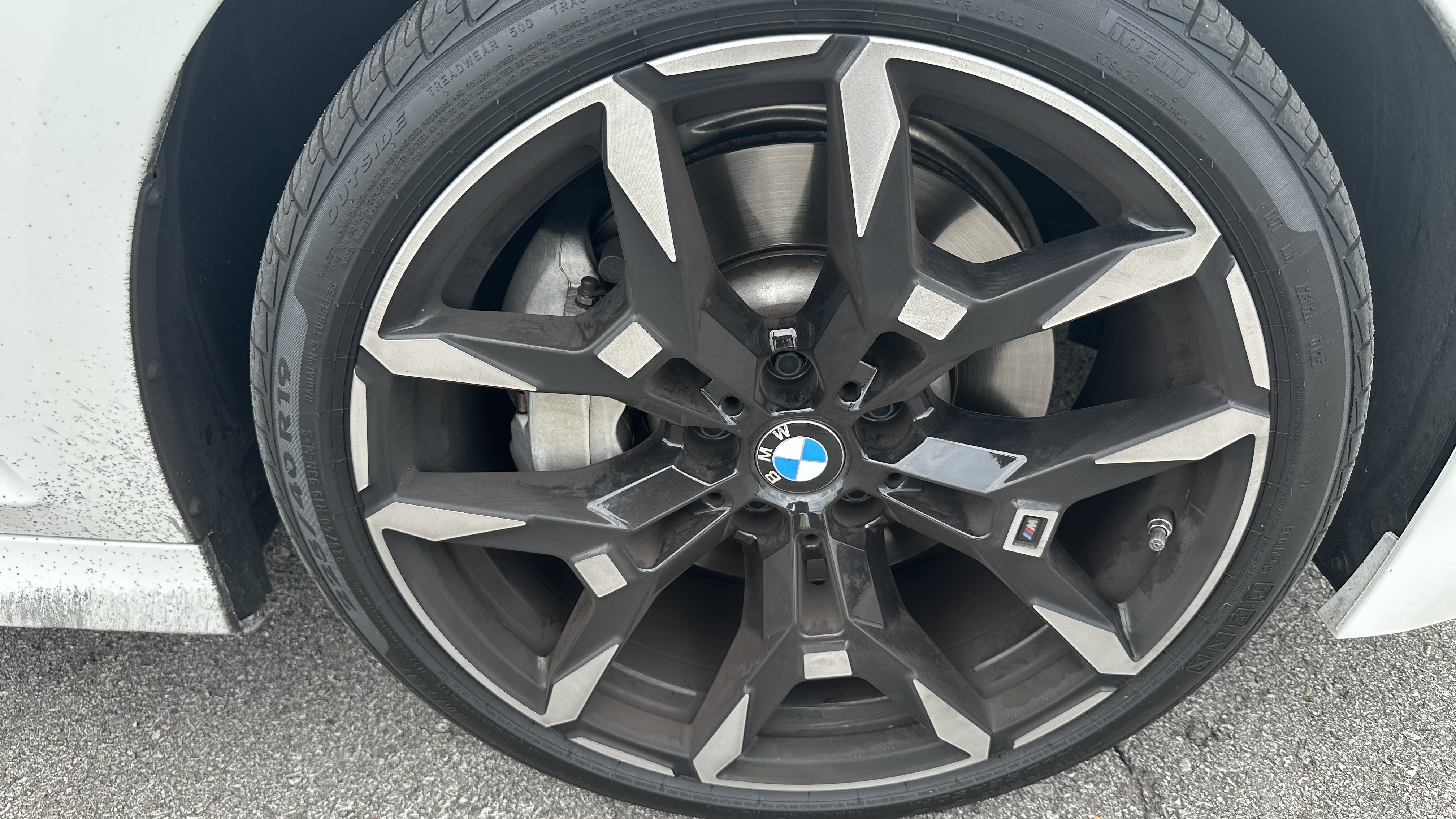 Used 2025 BMW 330i xDrive Sedan w/ M Sport Package AWD/4WD image 15