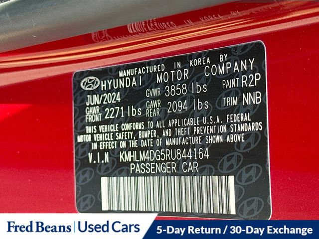 Certified 2024 Hyundai Elantra SEL image 32