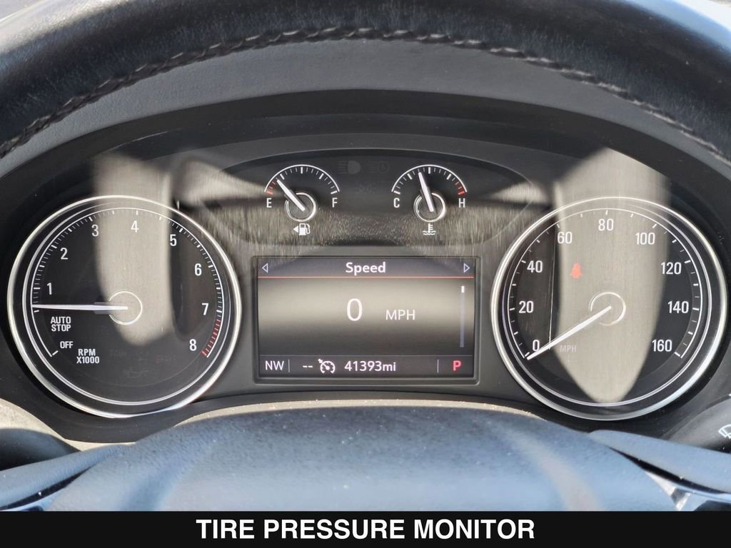 Used 2023 Buick Enclave Essence w/ Sport Touring Edition FWD image 28