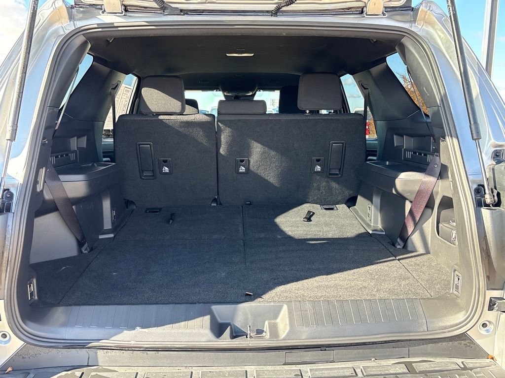 Used 2025 Toyota 4Runner SR5 image 28