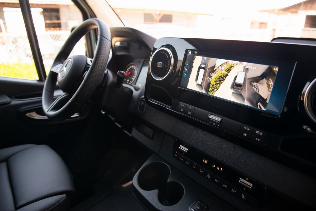 New 2025 Mercedes-Benz Sprinter 2500 image 29