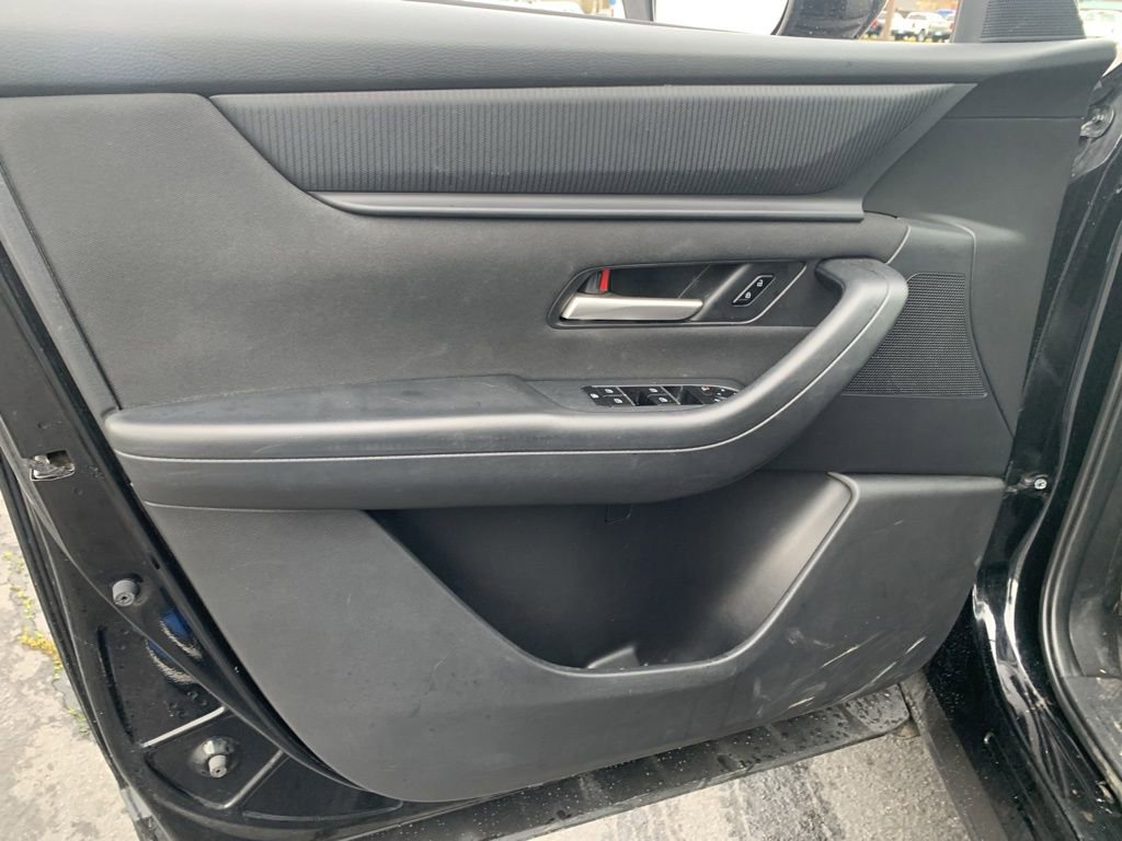 Used 2024 MAZDA CX-90 3.3 Turbo w/ Select Package image 12