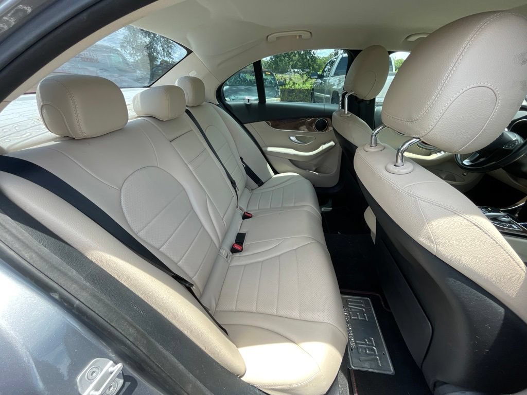 Used 2016 Mercedes-Benz C 300 Sedan image 9