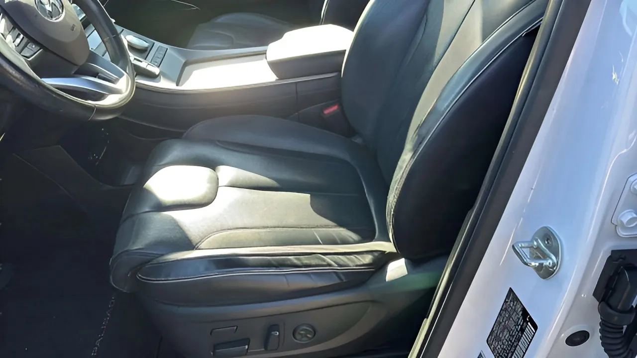 Used 2021 Hyundai Palisade Calligraphy image 30