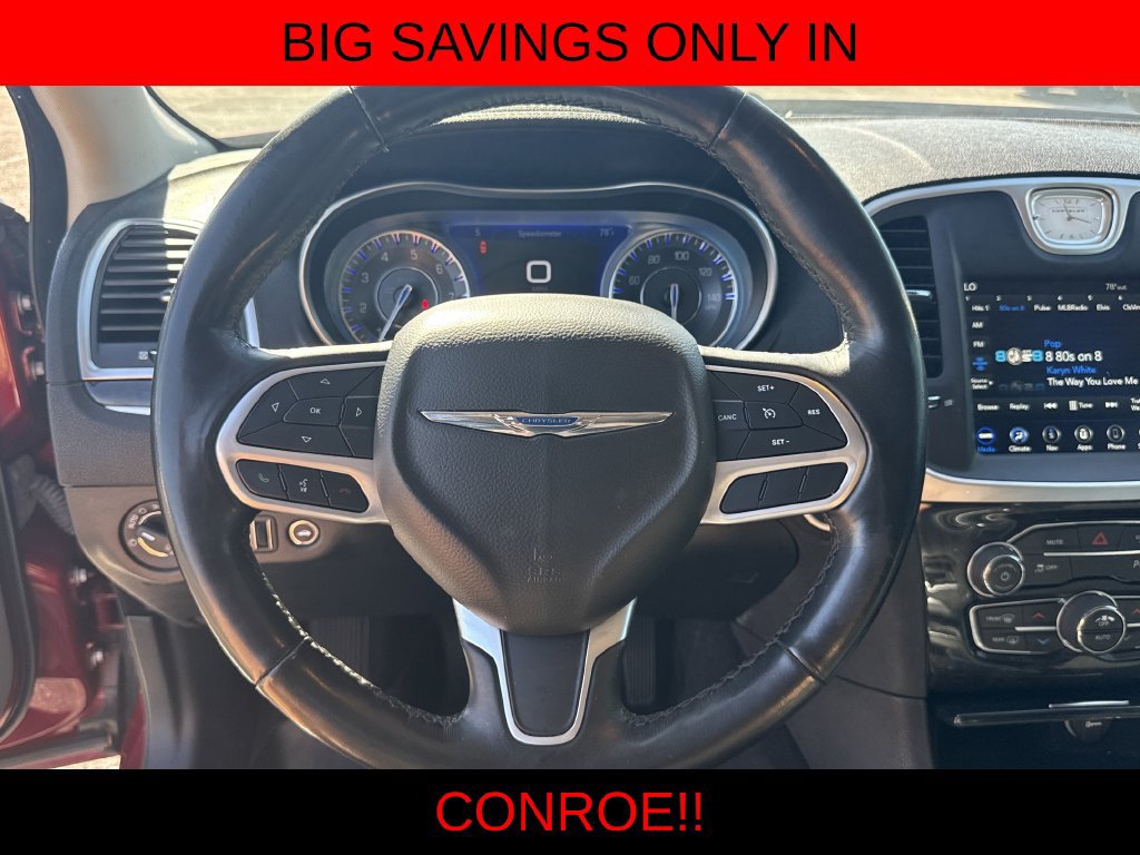 Used 2022 Chrysler 300 Touring L w/ Popular Equipment Group RWD image 14