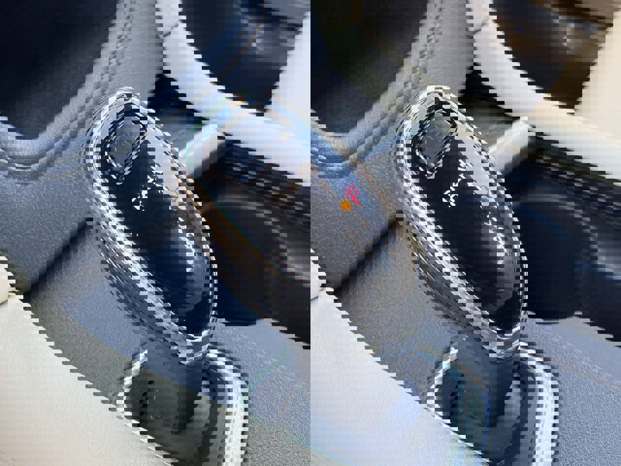 Used 2018 Cadillac XT5 Premium Luxury w/ LPO, Wheel Lock Package image 29