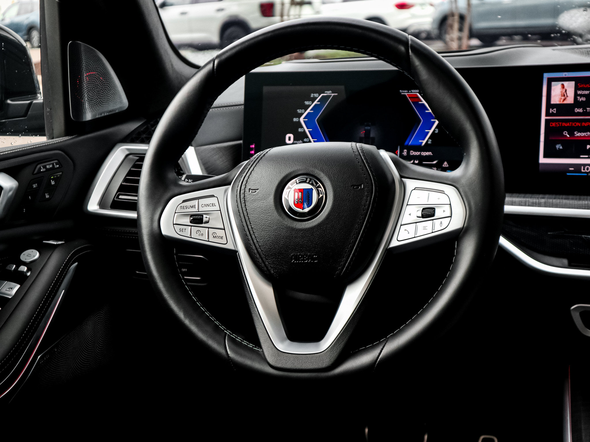 Used 2025 BMW ALPINA XB7 AWD/4WD image 18