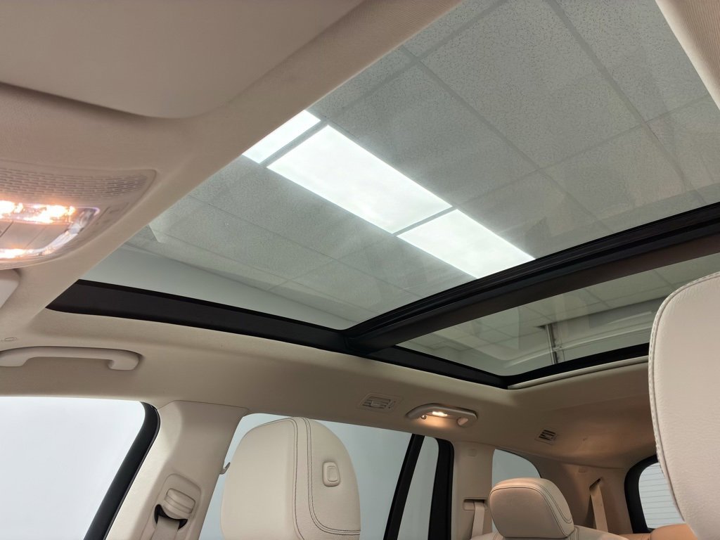 Used 2022 Mercedes-Benz GLS 450 4MATIC image 70