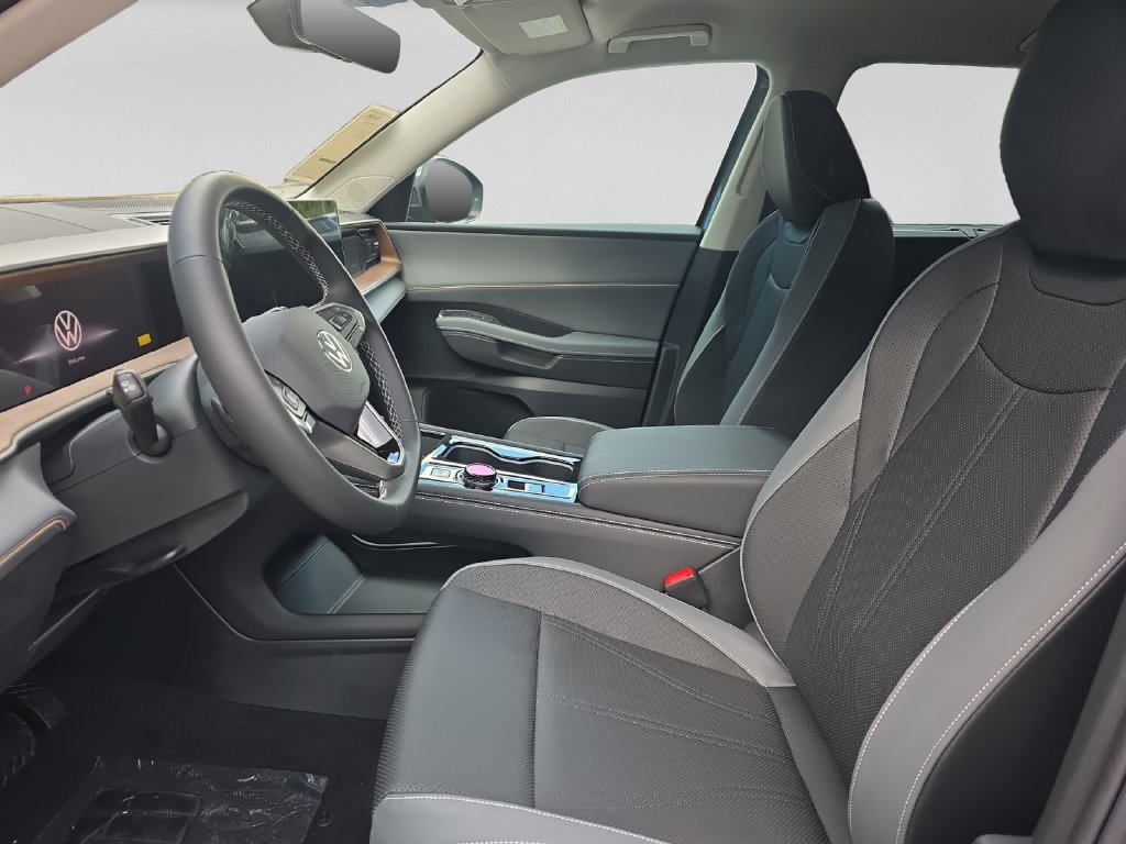 New 2027 Volkswagen Atlas SE FWD image 17