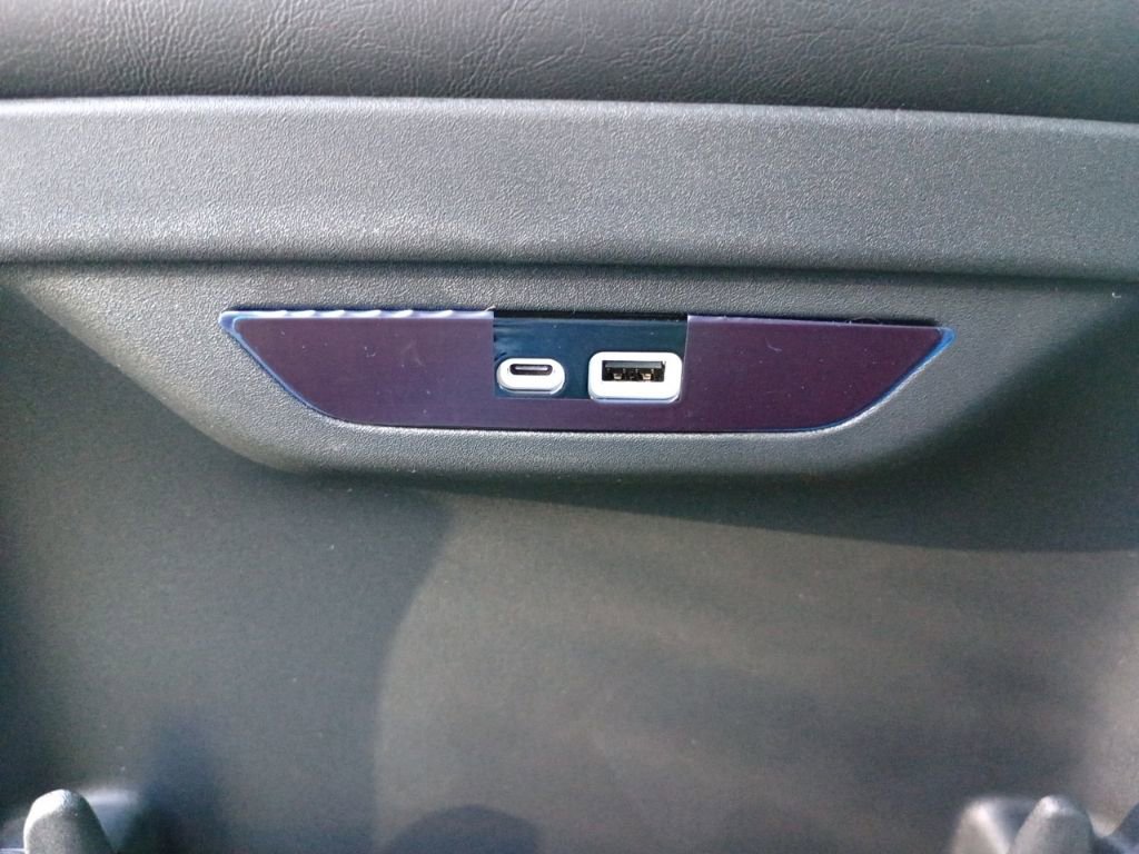 New 2026 Chrysler Pacifica Select image 12