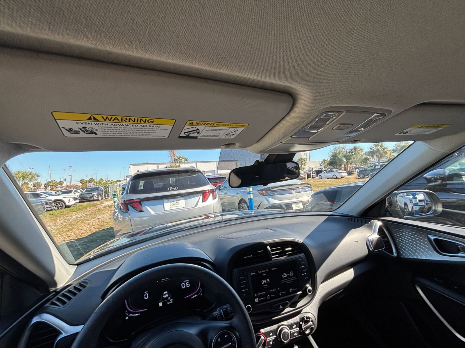 Used 2025 Kia Soul LX w/ LX Technology Package image 33