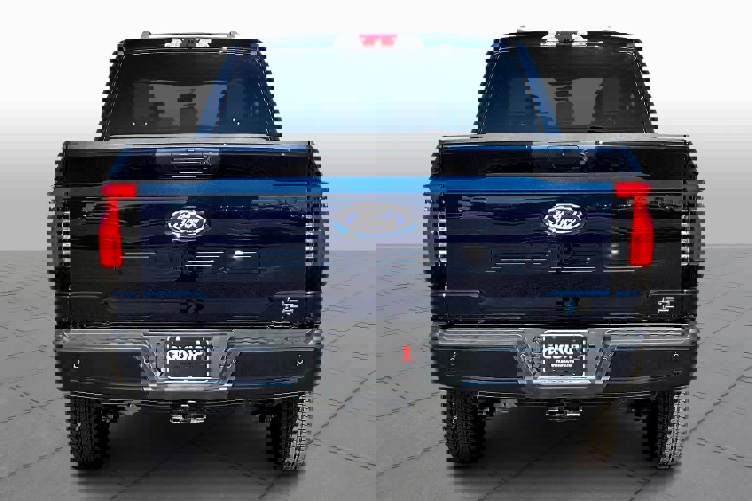 New 2025 Ford F150 Lightning XLT w/ Max Trailer Tow Package image 4