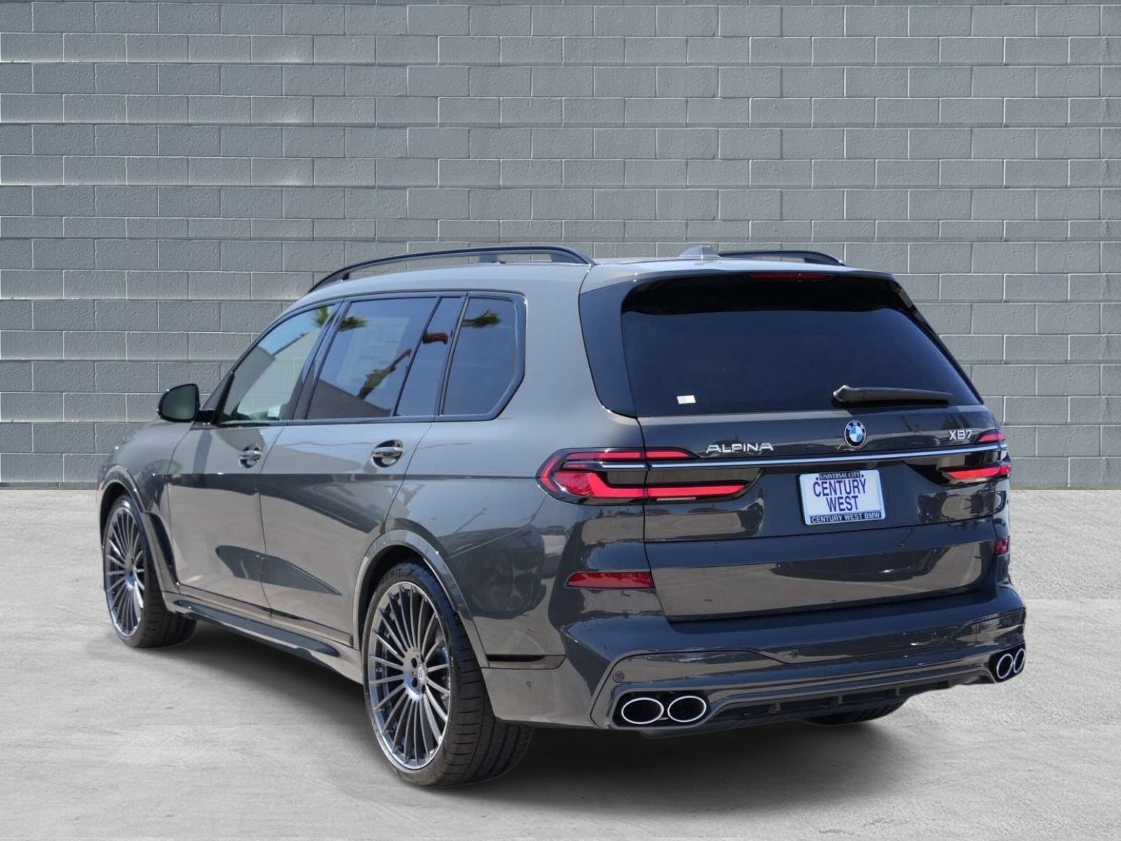 New 2026 BMW ALPINA XB7 AWD/4WD image 3