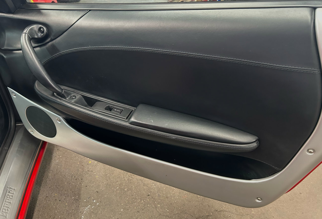 Used 2004 Ferrari 360 Spider image 30