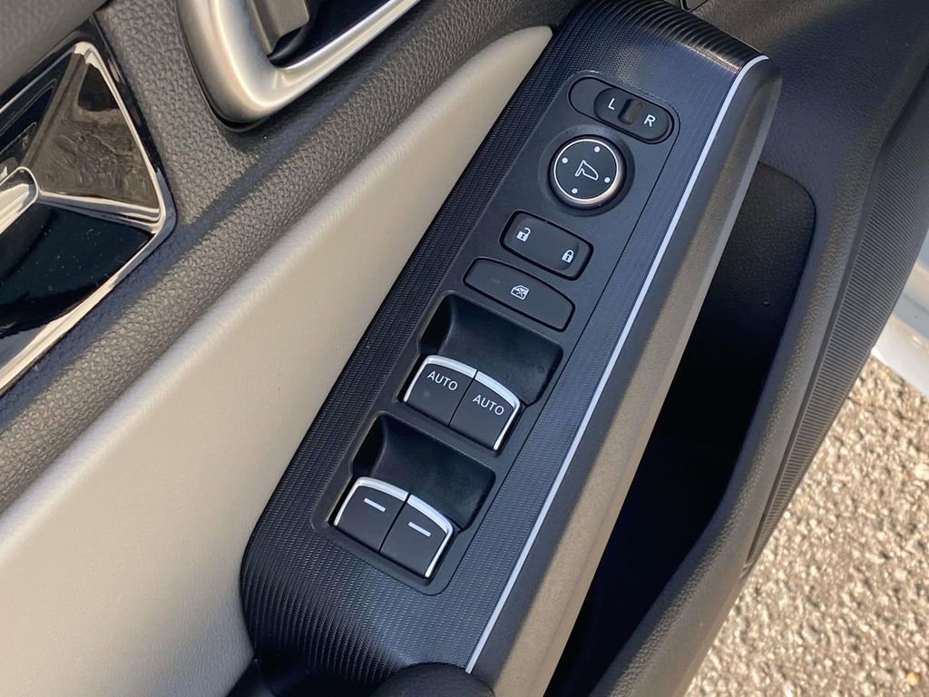 Certified 2025 Honda Civic Sport image 15